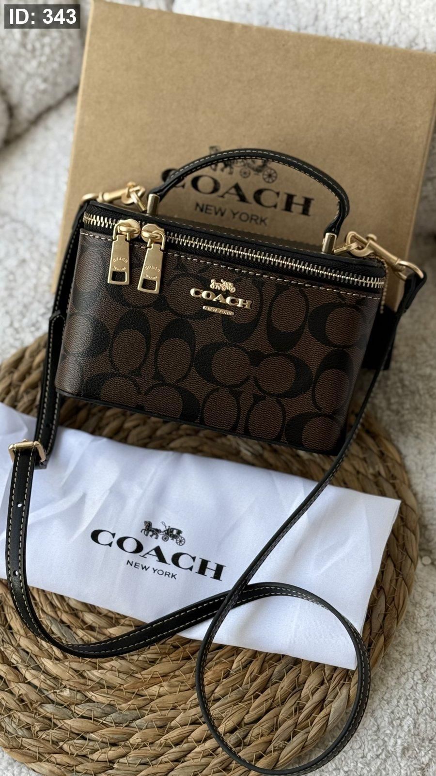 Coach 8826 Signature B.Box – Classic Premium Edition