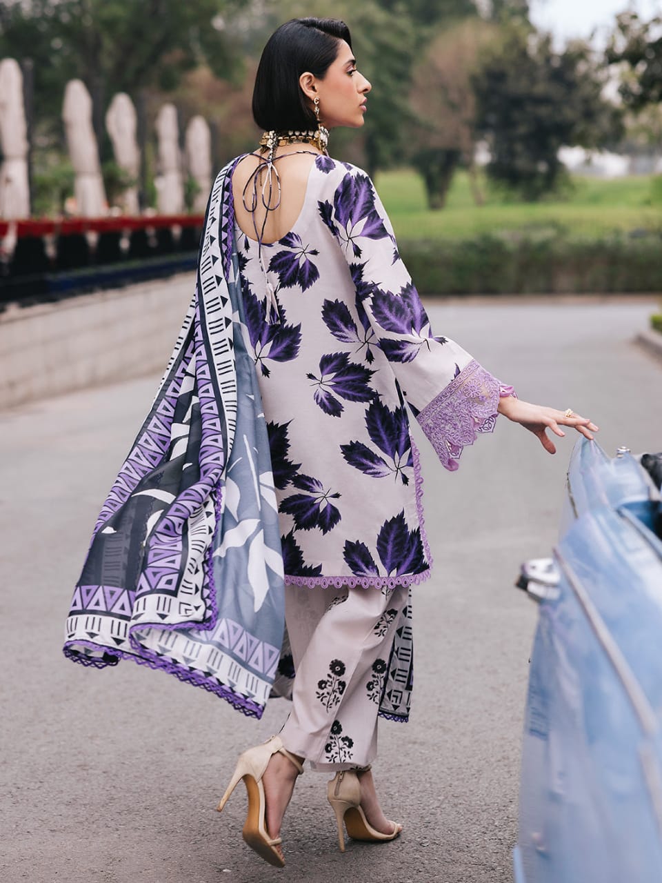 Pure Lawn Purple Embroidered Dress : LL292