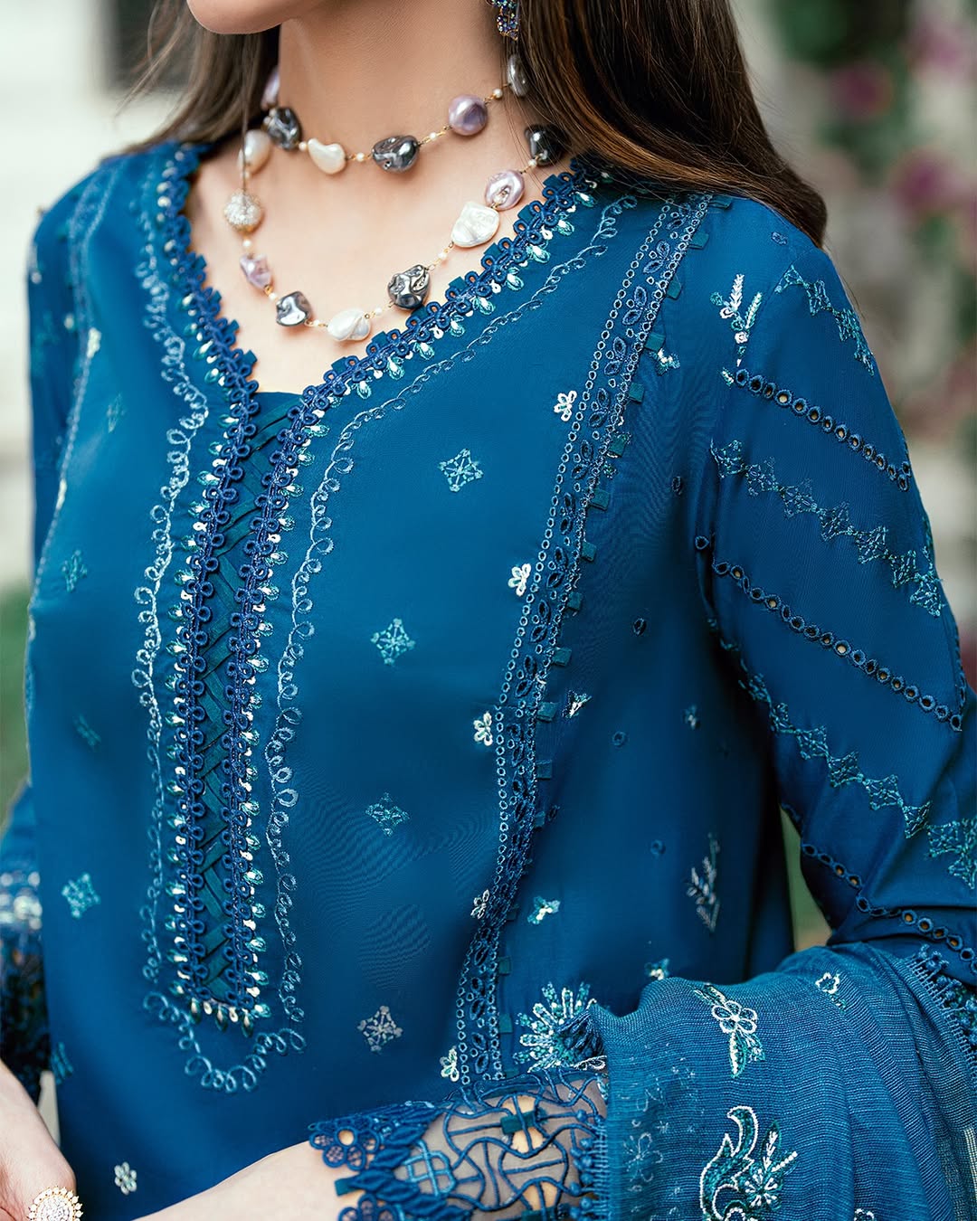 Pure Lawn Blue Chickenkari Dress : LL300