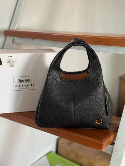 Coach CM545 Lana Shoulder Bag – Premium Edition