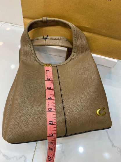 Coach CM545 Lana Shoulder Bag – Premium Edition
