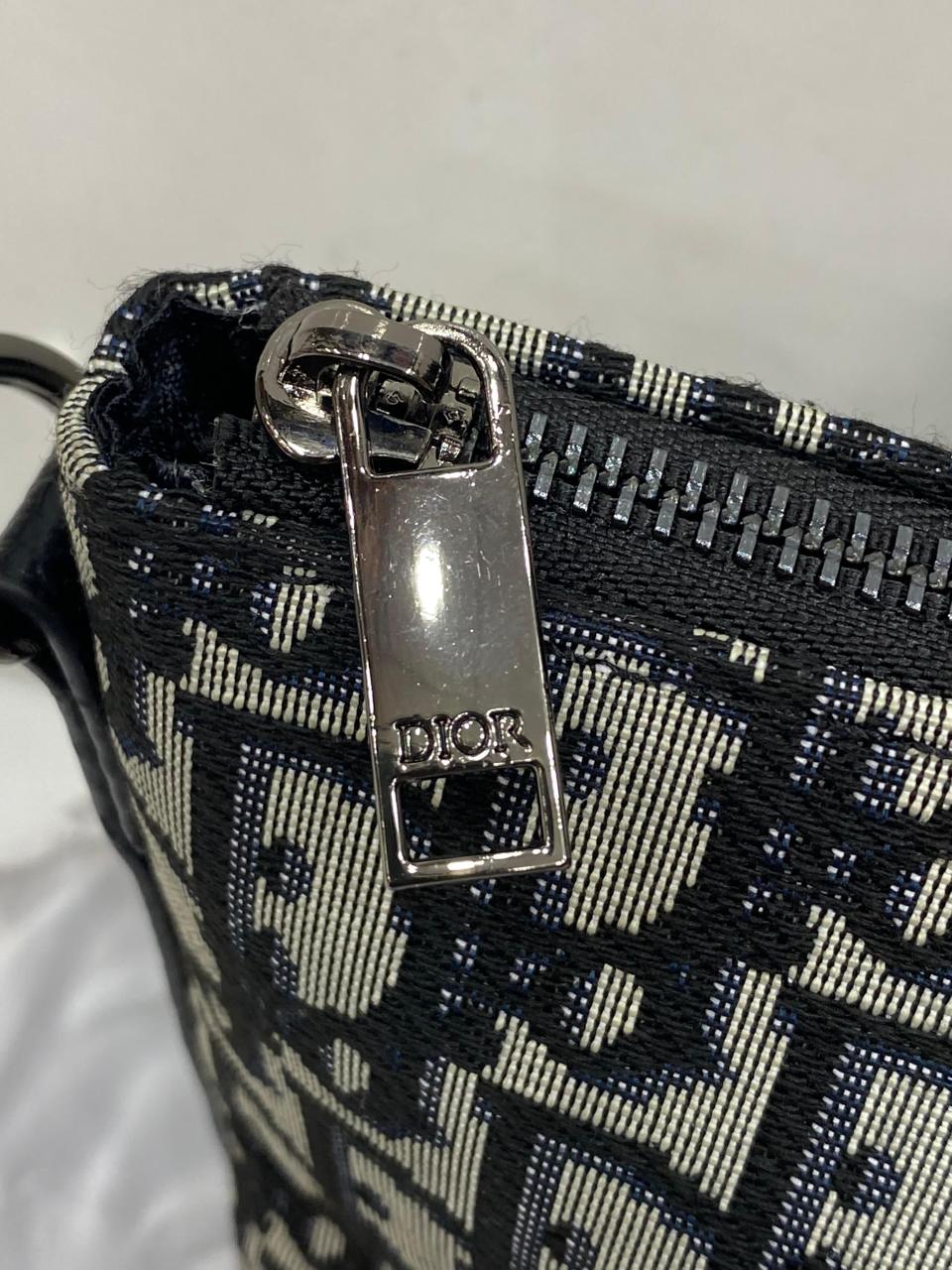 Christian Dior Weekender 25 – Oblique Jacquard | Model 22891