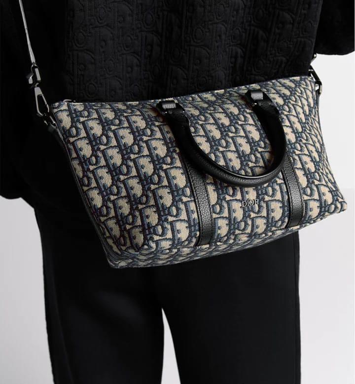 Christian Dior Weekender 25 – Oblique Jacquard | Model 22891