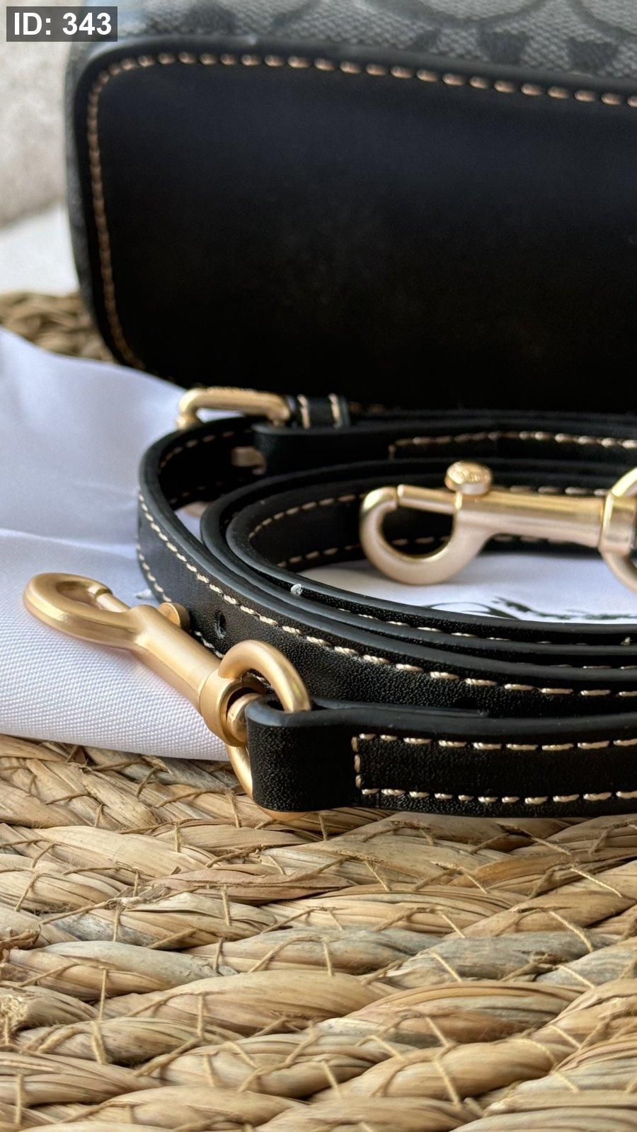 Coach 8826 Signature B.Box – Classic Premium Edition