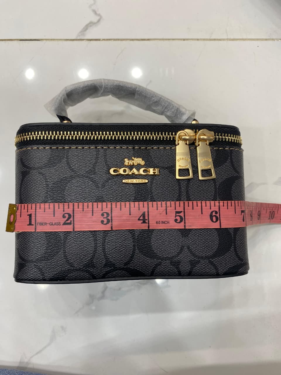 Coach 8826 Signature B.Box – Classic Premium Edition