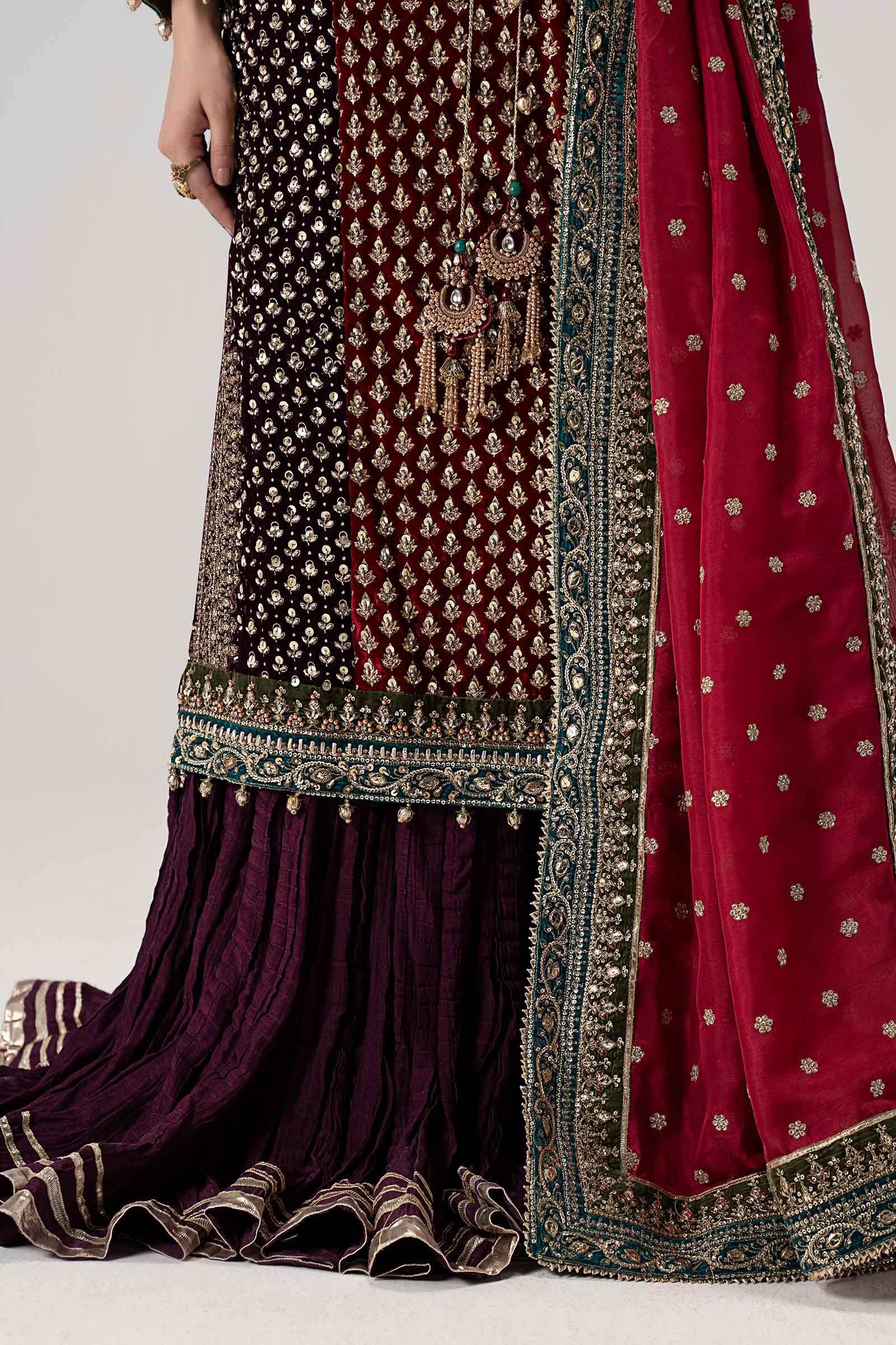 Pure Velvet Black Embroidered Wedding Dress - WW603
