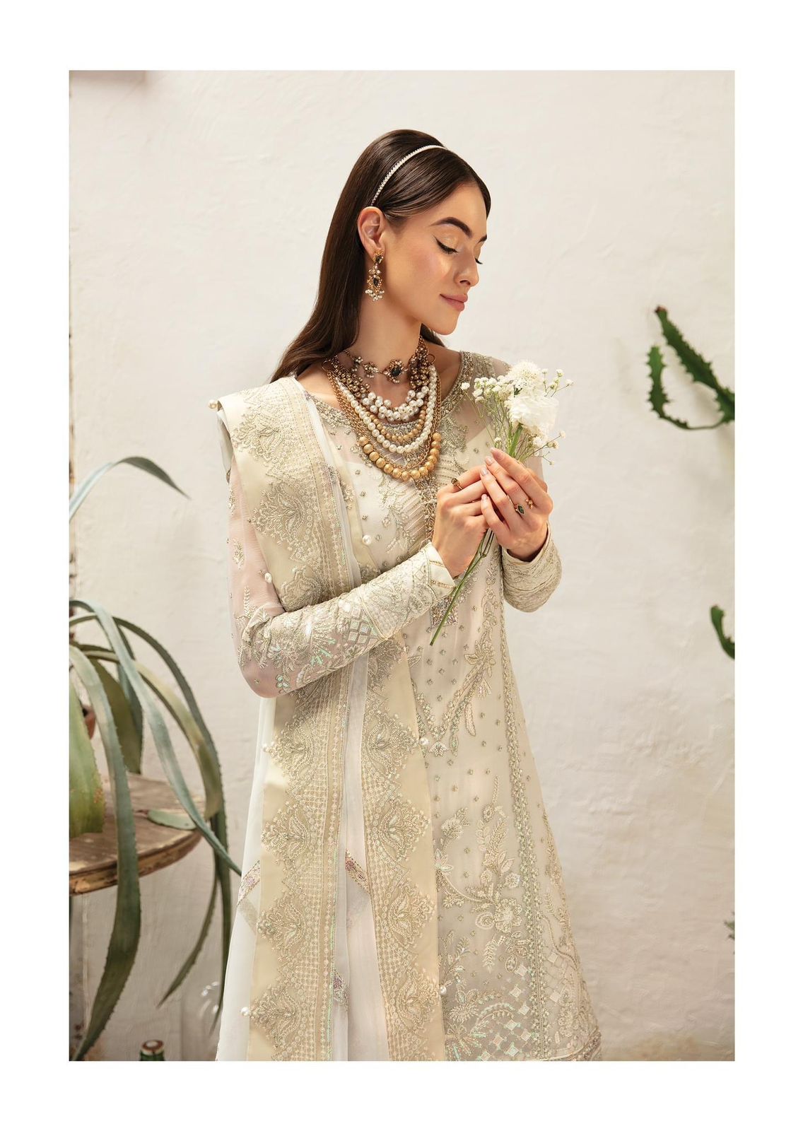 Pure Chiffon Wedding Embroidered Dress : WW118