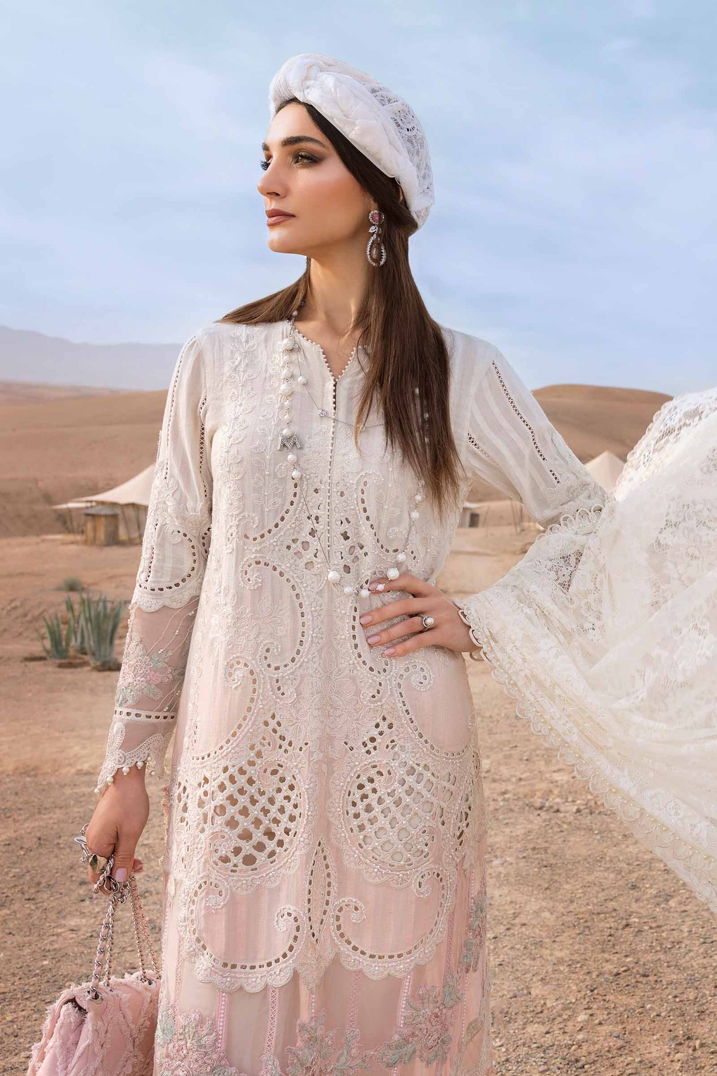 Pure Lawn Off White Chickenkari Dress : LL298