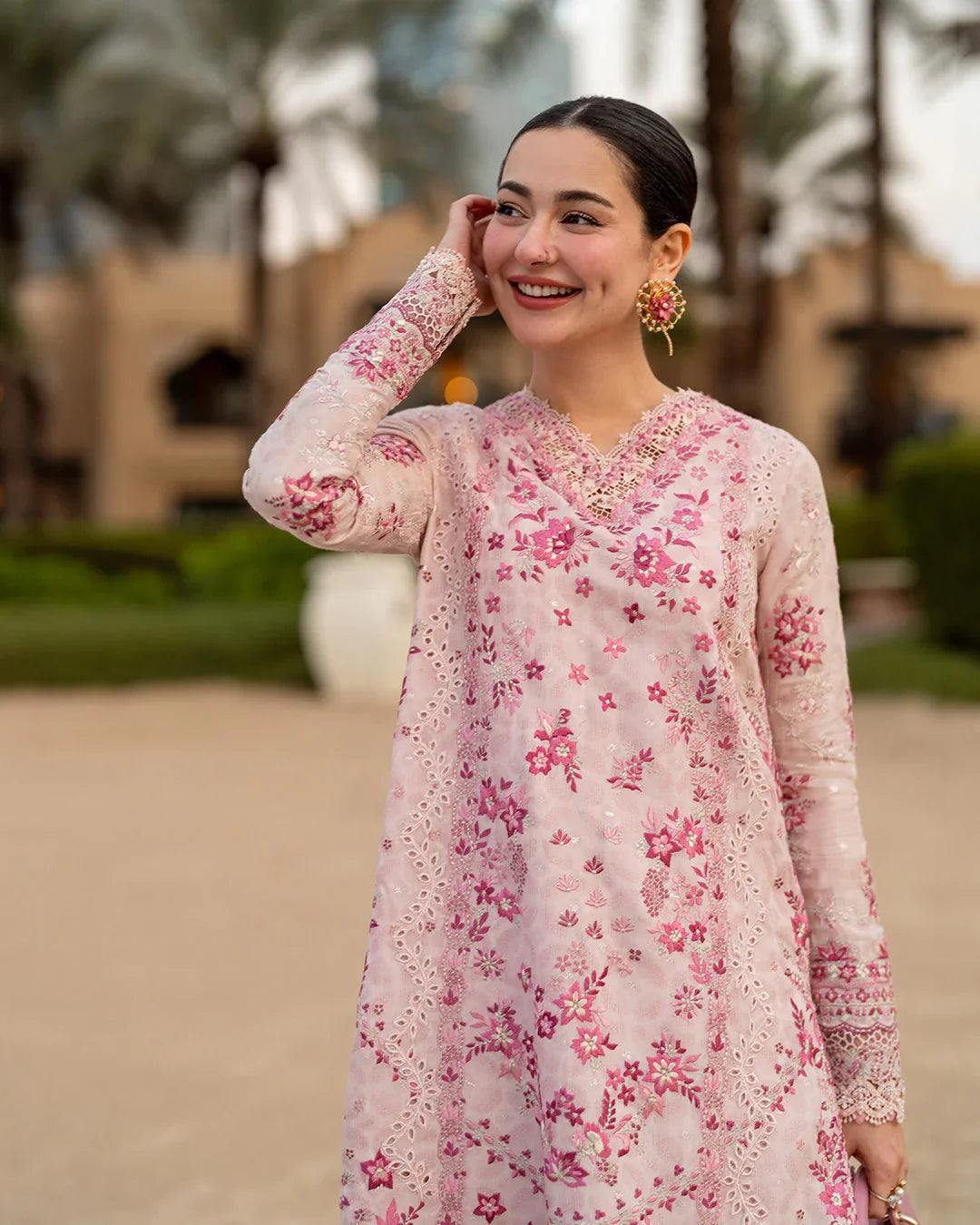 Pure Luxury Lawn Baby Pink Embroidered Eid Outfit - LL460